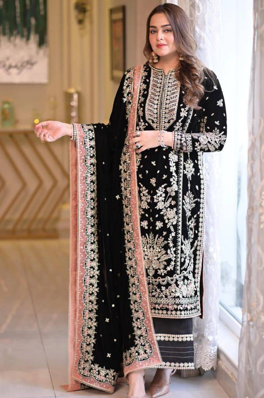 ANEELA’s-Heavy Embroidered Lawn 3pc (SL-754)