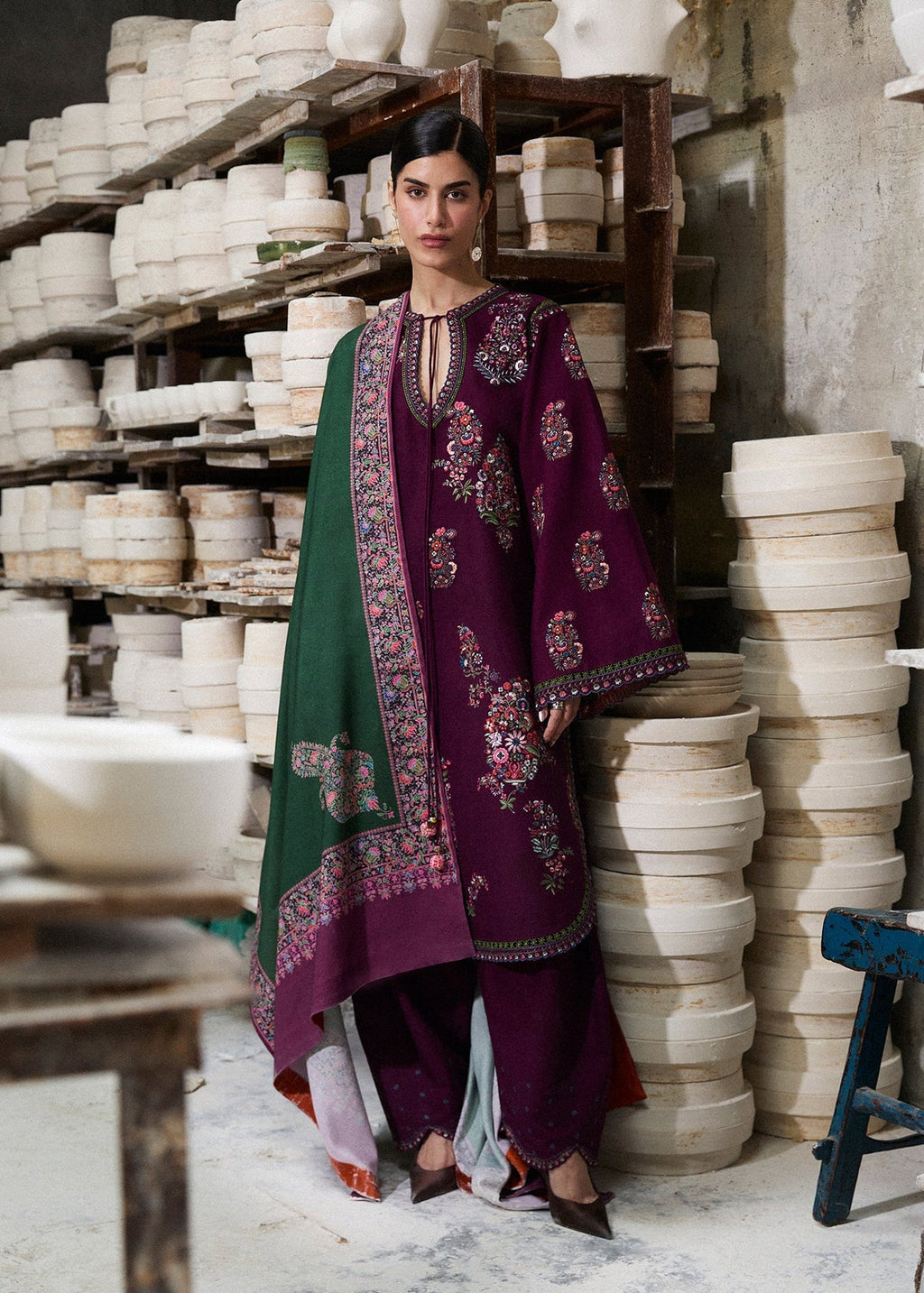 HUSSAIN REHAR-EMBROIDERED LAWN 3pc(SL-1230)