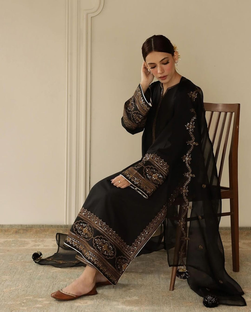 DYOT-HEAVY EMBROIDERED LAWN UNSTICHED 3pc (SL-1240)